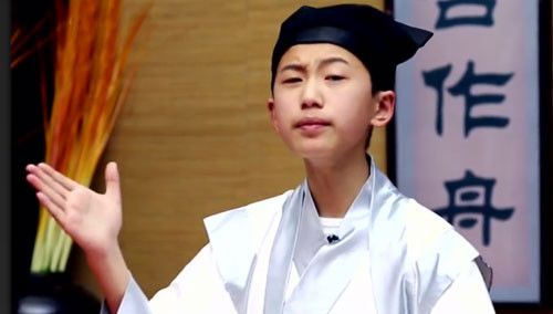 阿毛告别《天天》 携中华礼仪走四方