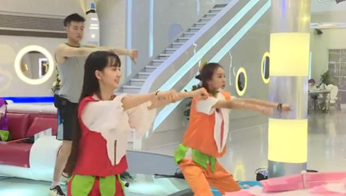 诺童合璧大走运动风 玛丽莲祖豪荣登妇女之友