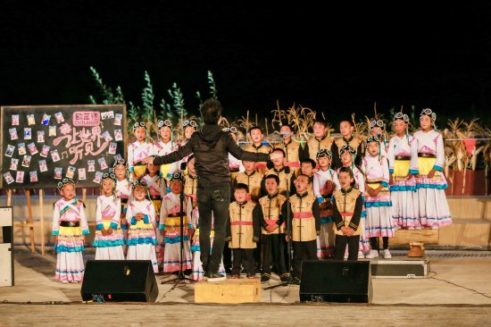 湖南卫视《让世界听见》向阳花合唱团《灯塔》